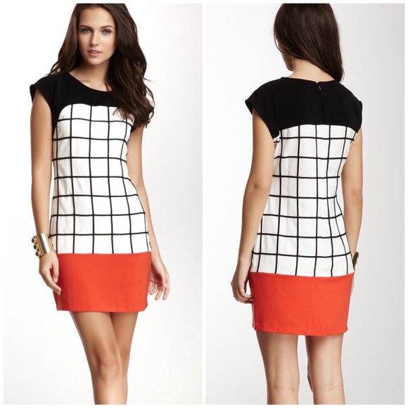 Romeo & Juliet Couture Embroidered Dress - Picture 1 of 4